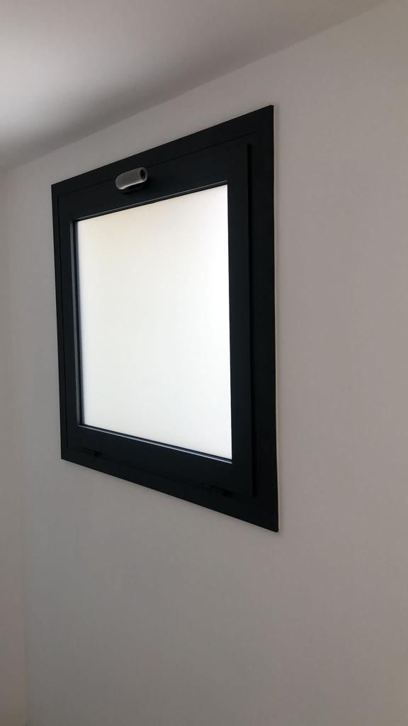 Cristaltec Fusteria D'Alumini ventana practicable Oscilobatiente